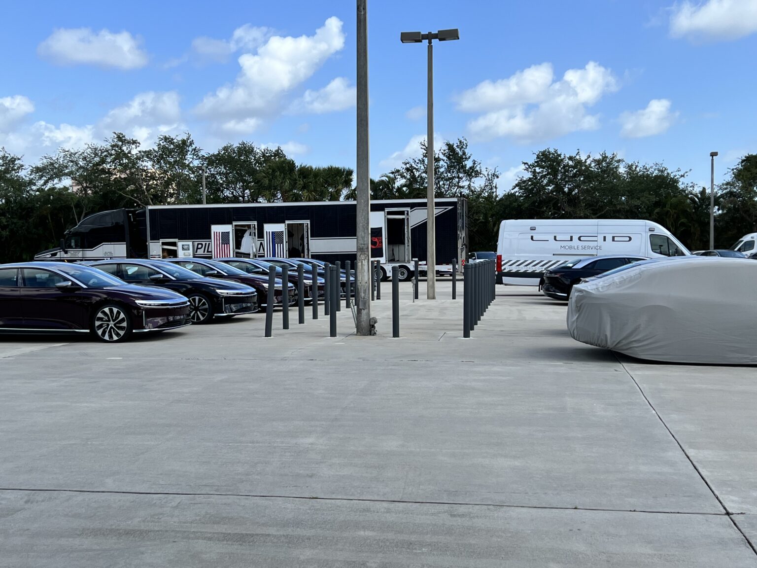 Lucid Costa Mesa & Riviera Beach Delivery Centers With Lucid Airs
