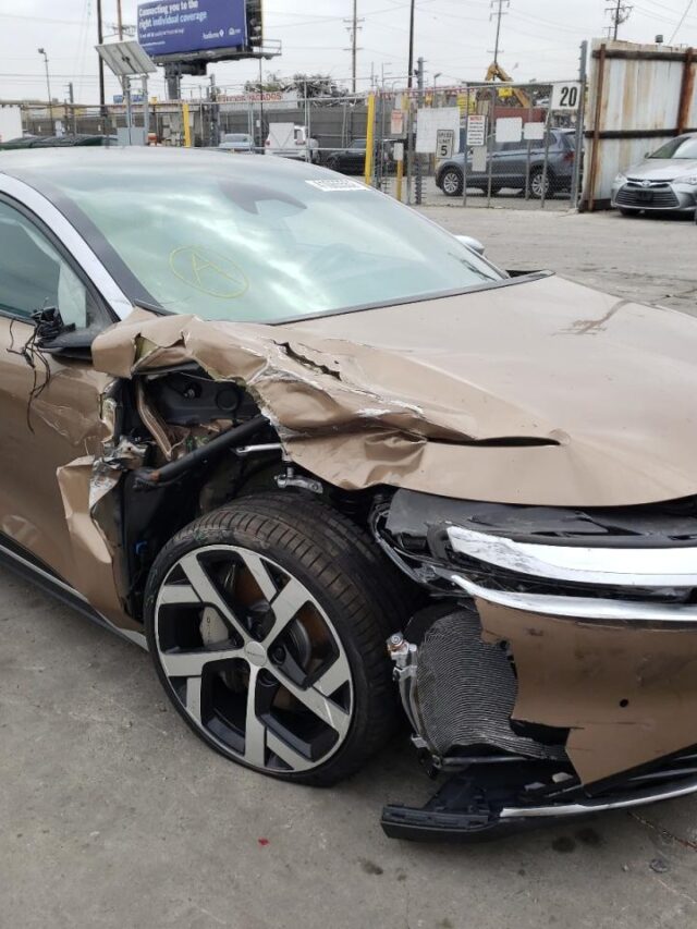 Photos Of A Damaged Lucid Air Dream Edition